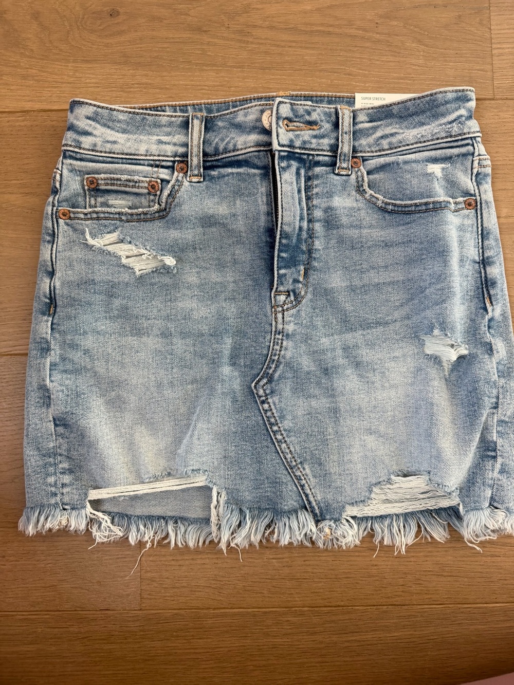 NWT American eagle size 4 denim skirt